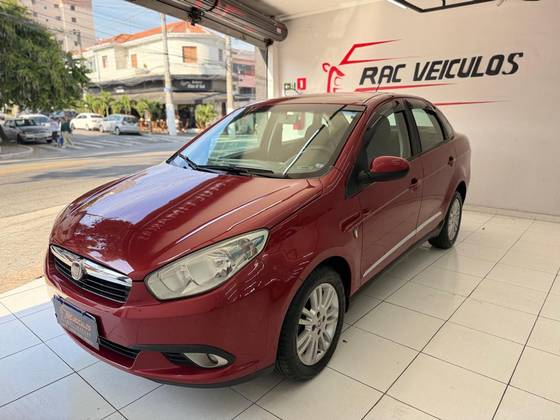 FIAT GRAND SIENA 1.6 MPI ESSENCE 16V FLEX 4P MANUAL